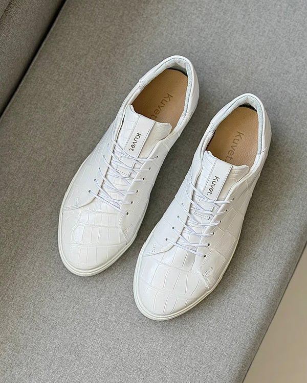 Sneakers VS Croco